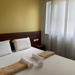 travelers-inn-matina.davao-hotels.com/